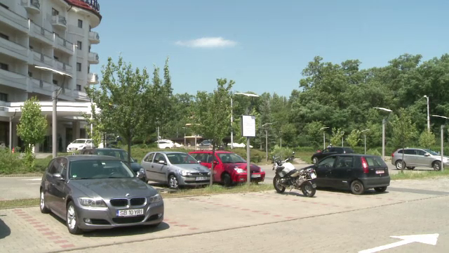 Turistii care s-au trezit cu motocicletele furate, in Sibiu, chiar din parcarea hotelului de 5 stele. Explicatia paznicului