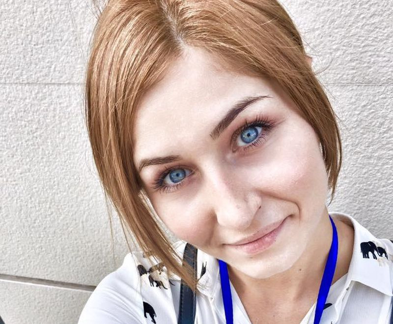 Primarita de 31 de ani a comunei Petris isi cearta localnicii. "Puneti mana si munciti. Nu mai asteptati sa va pice in gura"