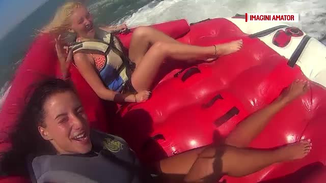 Hidrobicicleta, salteaua gonflabila sau skijet-ul. Cat va costa cele mai la moda distractii de pe litoral