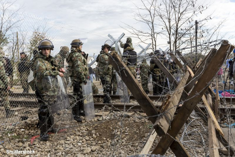 Grecia si Bulgaria, primele masuri dupa incidentele din Turcia. Oficialii eleni ii vor extrada pe cei 8 militari pucisti