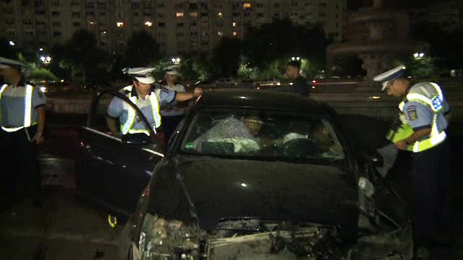 Ce au facut trei tineri turci duminica noapte, in centrul Capitalei. "Zilele astea avem o multime de probleme"