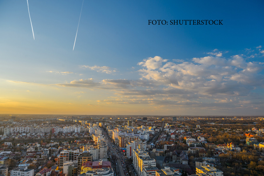 Vreme calduroasa, cu ploi in Transilvania. Regiunile unde vor fi vijelii cu grindina
