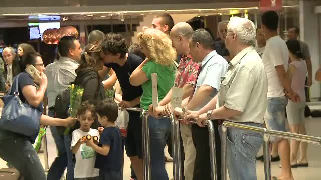 Marturiile romanilor intorsi de pe aeroportul groazei din Turcia: "Se auzeau focuri de arma, tipete. Credeam ca o sa mor!"