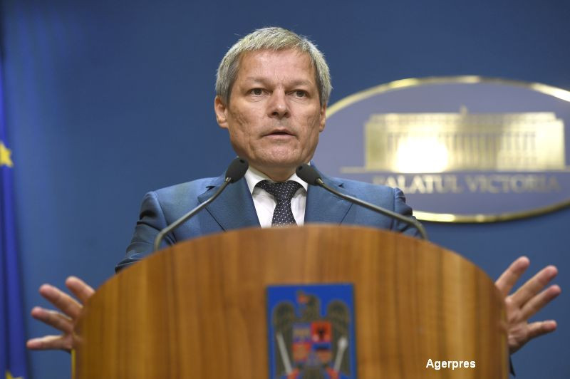 Dacian Ciolos, ultima declaratie ca prim-ministru. "Nu exclud implicarea politica pe viitor, am primit invitatii"