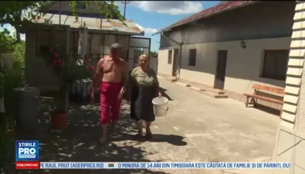 Au apa doar cateva ore pe zi, iar atunci cand curge este neagra. Reactia autoritatilor: Este buna de baut