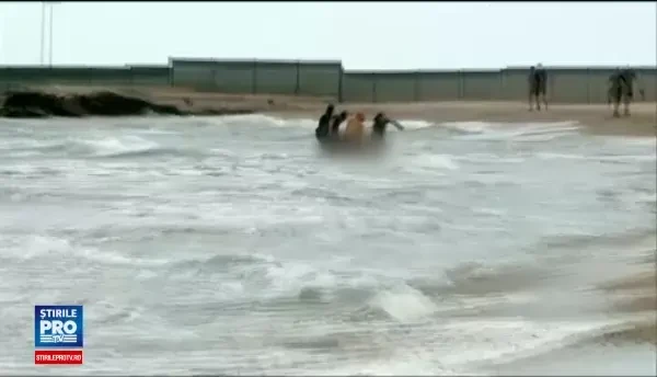 Inconstienta turistilor face noi victime la mare. Un tanar de 24 de ani, care urma sa se casatoreasca, s-a inecat la Neptun
