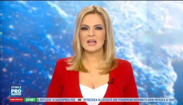 Plaja artificiala de peste 4 kilometri pe malul Senei. Turist: Pare ca suntem in siguranta, e politie peste tot