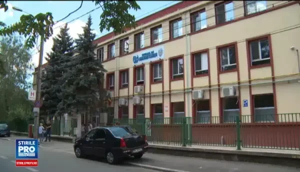 Anual, 50% dintre rezidenti pleaca din tara. Spitalul cu cel putin 40 de urgente zilnic, pentru care nu se gasesc medici