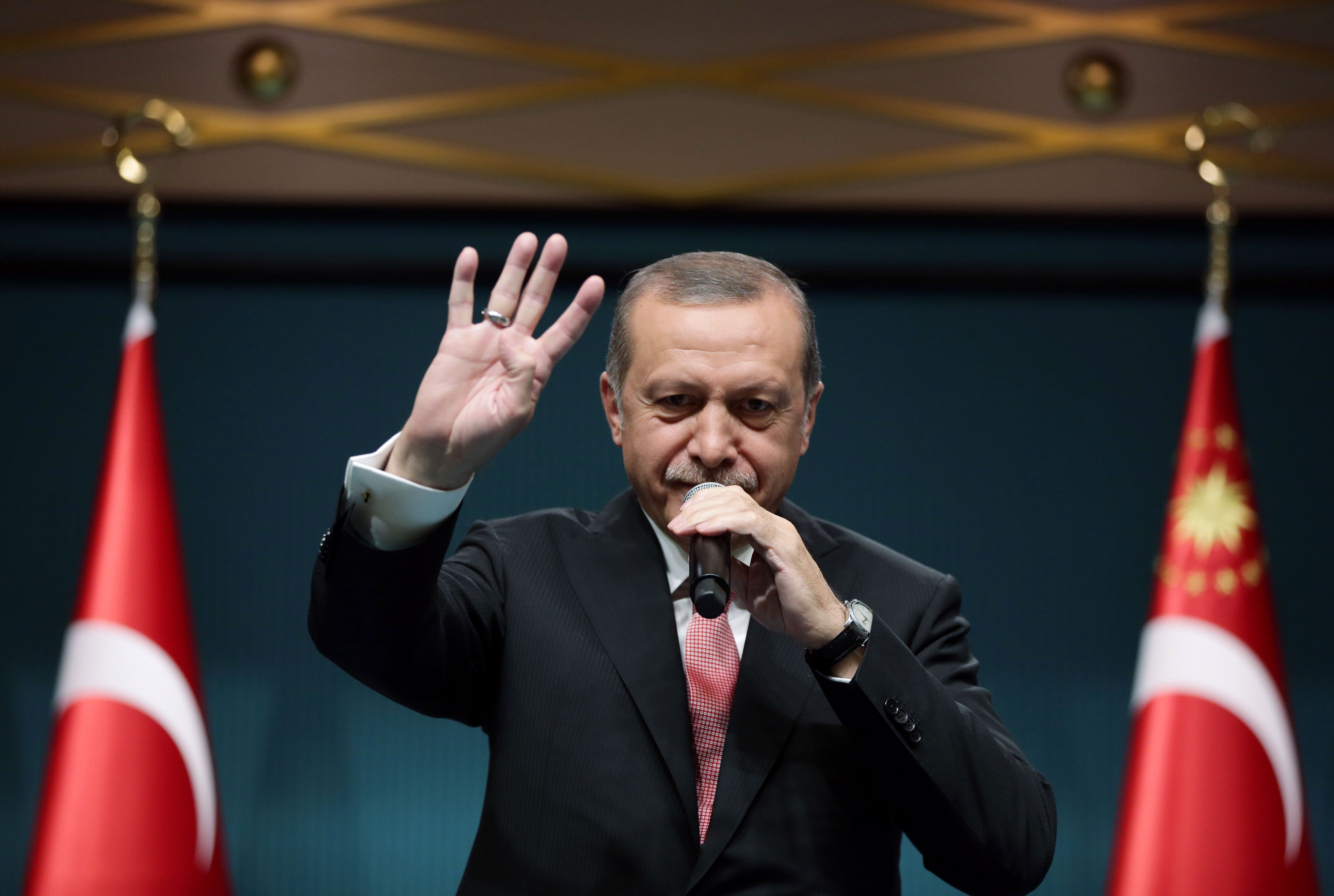 Erdogan restructureaza fortele armate ale Turciei cu "sange proaspat". Care sunt sansele aparitiei unei noi lovituri de stat