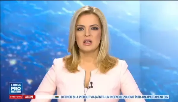 Poza cu un consilier local din Suceava ce simuleaza o executie in stilul ISIS, pe Facebook. PNL vrea sa-l excluda din partid