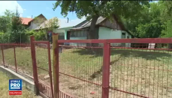Poveste cu iz de telenovela intr-o comuna din Dambovita. O femeie de 34 de ani isi acuza un vecin ca ar fi agresat-o