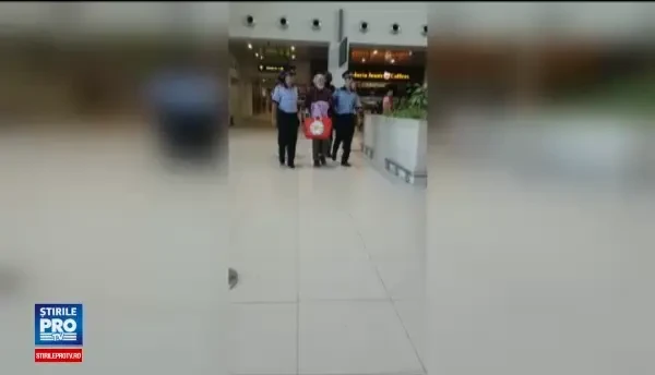 Gregorian Bivolaru, liderul MISA, a fost adus sub escorta in Romania. Filmul unei cautari care a durat 12 ani