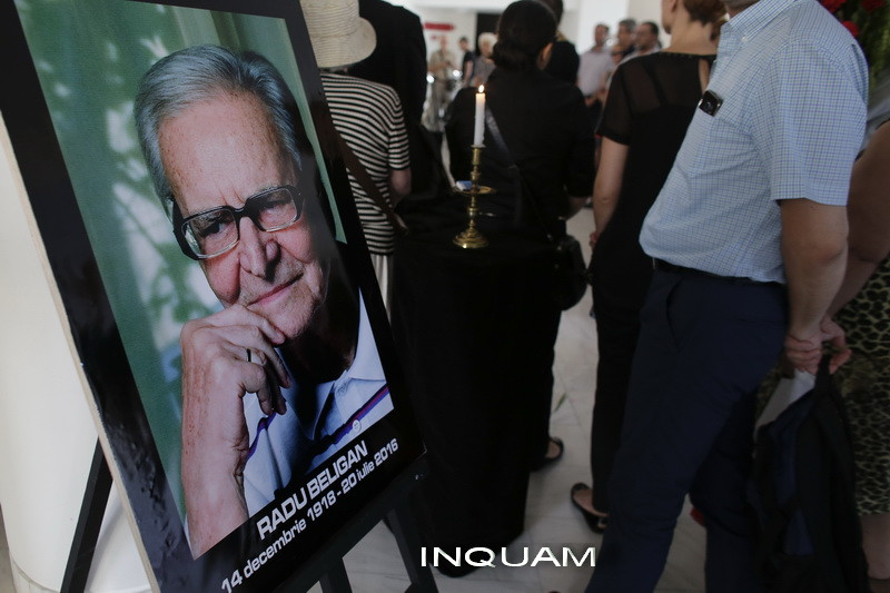 Radu Beligan, inmormantat astazi cu onoruri militare. "A facut parte dintre putinii oameni care a invatat sa moara"