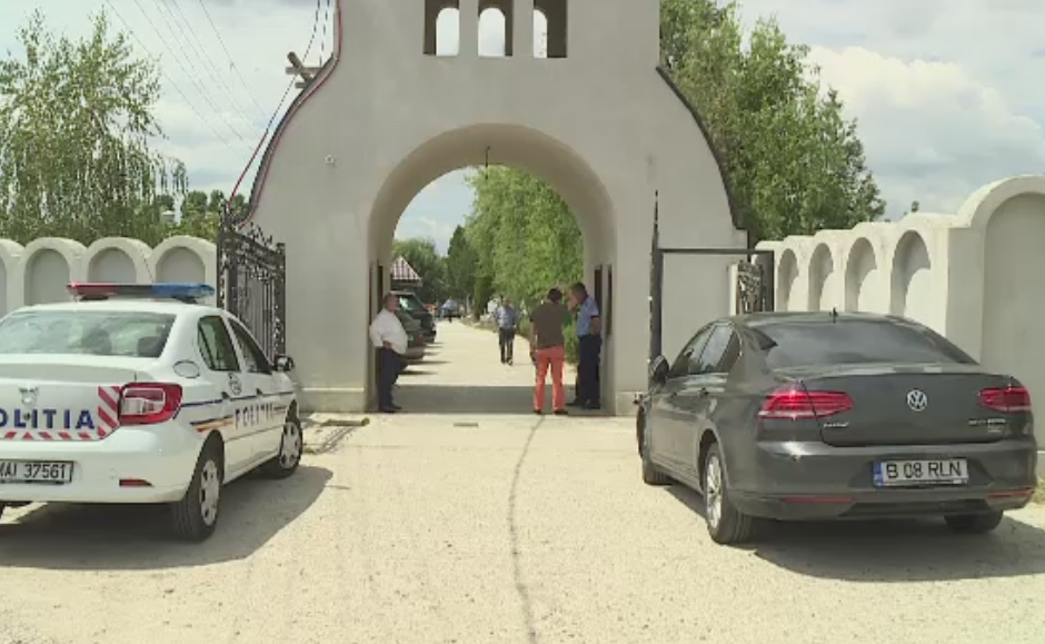 Descoperirea facuta de o femeie dupa ce a vizitat cavoul familiei in cimitirul din Pipera: "Este ultimul drum, inacceptabil"