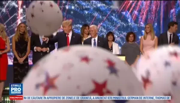 Aparitie bizara pe o autostrada din Slovacia. Cum a aparut taurul in mijlocul traficului