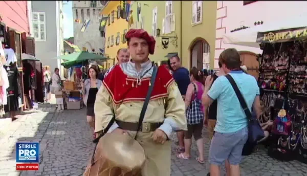 Cel mai longeviv festival din Romania a fost anulat in 2016. 50.000 de turisti veneau in fiecare an sa il vada