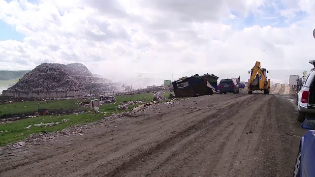 Situatie de criza in Cluj, unde rampa de gunoi a judetului s-a umplut. Un primar a cerut instituirea starii de alerta