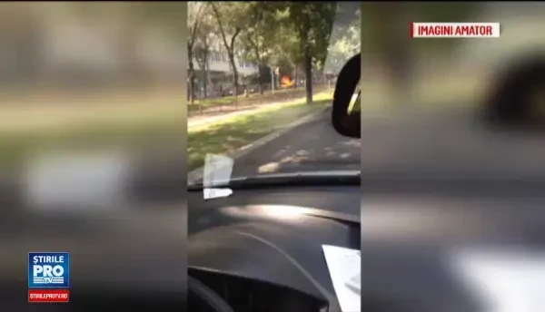 O masina a luat foc din senin pe bulevardul Titulescu din Capitala. De ce ar fi putut incendia un bloc din vecinatate