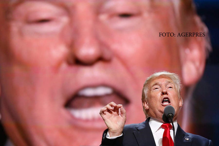 Trump propune masuri economice drastice pentru a reduce diferenta fata de Clinton. Proteste la discursul republicanului
