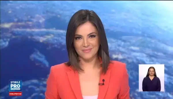 Imagini incredibile, filmate pe aeroportul din Frankfurt. Motivul pentru care un rapper s-a luat la bataie cu politistii