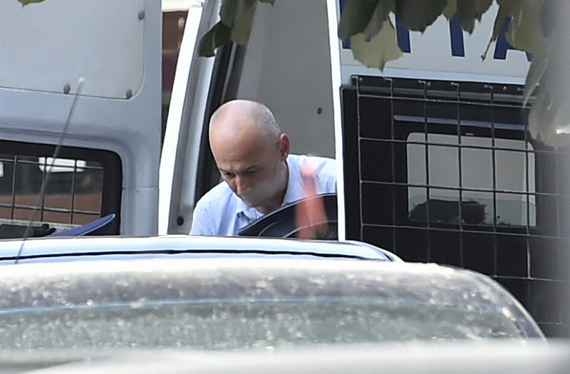 Ce scrie presa straina despre retinerea lui Olteanu. Reuters aminteste ca Romania este in topul celor mai corupte tari din UE