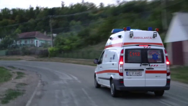 Moarte suspecta in cazul unui bebelus de numai doua luni din judetul Iasi. Medicii au putut doar sa constate decesul