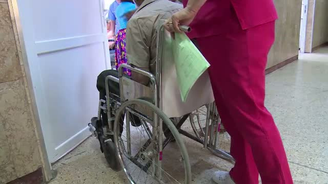 Primele masuri luate in cazul pacientului diabetic, decedat la spitalul din Targoviste. Acestea nu o vizeaza pe doctorita