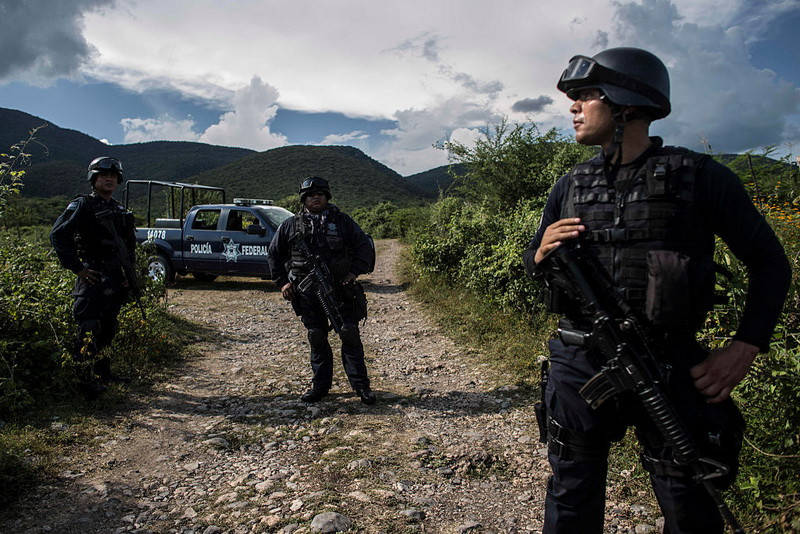 Sapte membri ai unei familii din Mexic, impuscati mortal in casa. Cum au reusit cinci copii sa se salveze