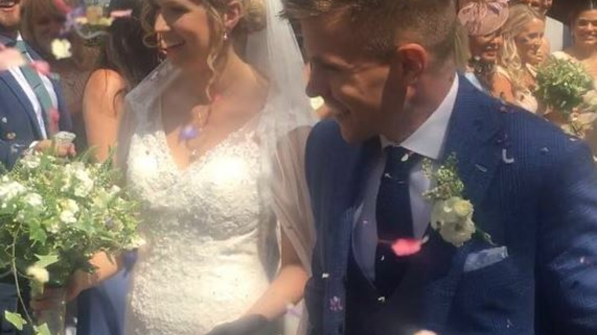 Mirele tinea cu o echipa, socrul cu rivala! Ce s-a intamplat in momentul discursului