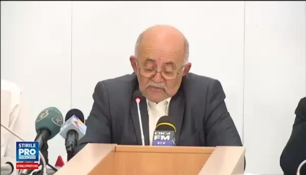 Victor Ponta si Gabriel Oprea raman fara titlul de doctor