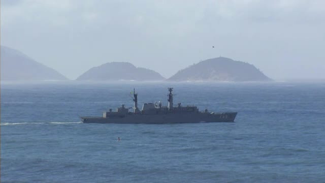 1400 de sportivi din Rio de Janeiro sunt sfatuiti sa tina gura inchisa cand ajung in apa. Ce patesc cei care nu asculta