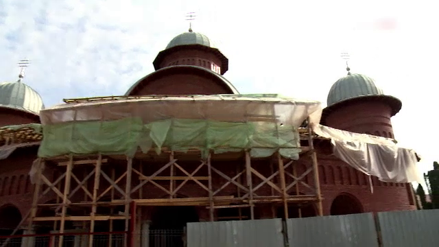 Pregatiri intense la Curtea de Arges, unde va fi inmormantata Regina Ana. Imagini cu criptele Familiei Regale a Romaniei