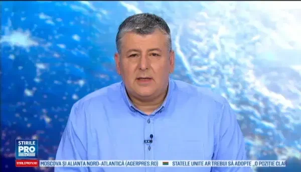 Salvare cu final tragic pe o plaja din Valencia. Salvamarii au depus eforturi imense pentru ajutorarea unui delfin esuat