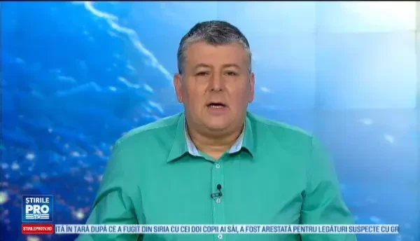 O duba cu 7 muncitori a cazut intr-o rapa de 10 metri, langa Sighisoara. Norocul incredibil al celor aflat in autoturism