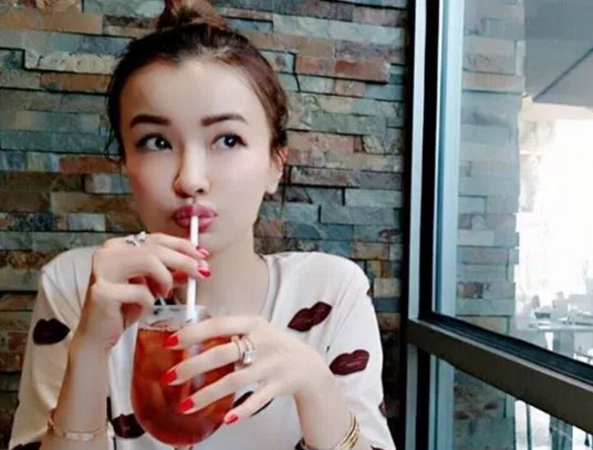 Modelul care a descoperit elixirul tineretii vesnice. Nimeni nu o crede cand isi spune varsta adevarata: FOTO