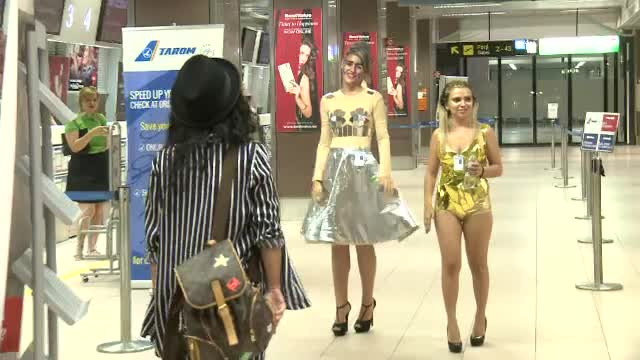 A inceput Festivalul UNTOLD 2016! Zeci de mii de tineri au ajuns in Cluj. "Astept de la 6 dimineata sa intru"