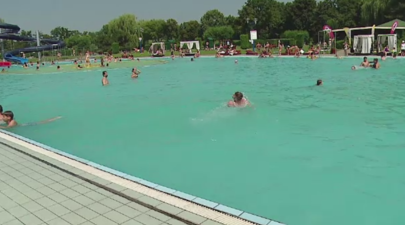 Tragedie la strandul din Targu Mures. Un tanar de 19 ani a vrut sa faca baie la finalul programului, dar a murit inecat