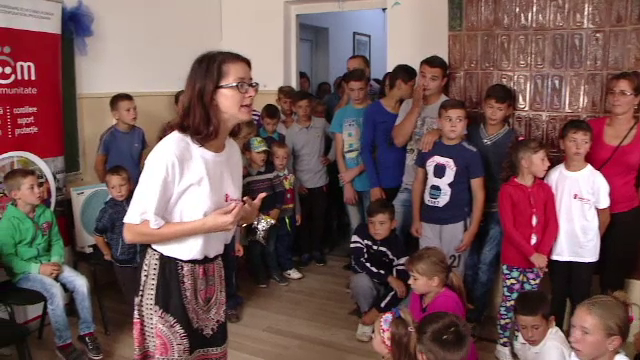 Noua din zece elevi din tara, victime ale violentei la scoala. Initiativa "Salvati copiii" pentru prevenirea fenomenului