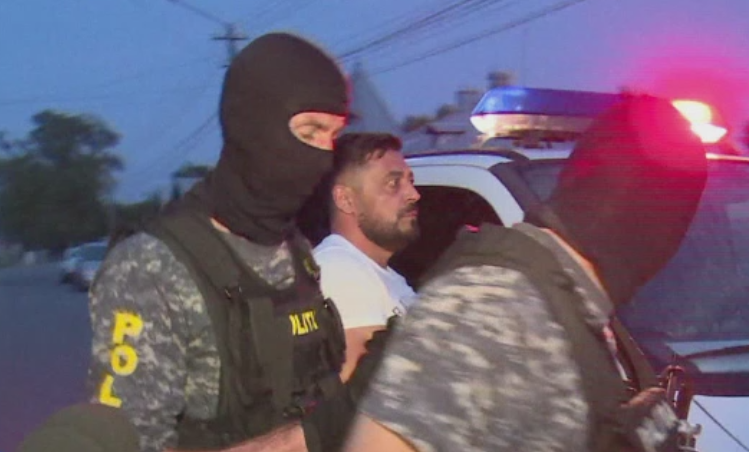 Scandal la Parchetul din Racari, dupa ce 5 barbati au fost retinuti pentru sechestrarea unui tanar. Cum se apara suspectii