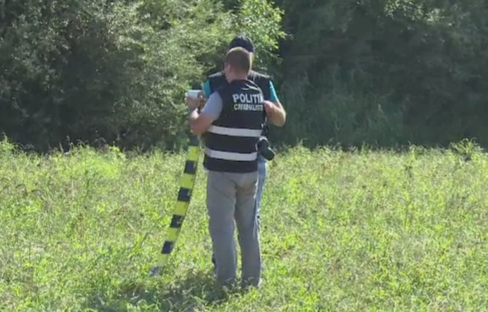 Batrana de 88 de ani, gasita moarta intr-un lan de porumb, dupa ce disparuse de acasa de 4 zile. Ce suspecteaza rudele