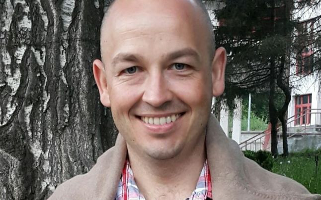 Barbatii audiati in cazul documentarul Sky News au plecat de la DIICOT. Procurorii nu au luat masuri preventive in cazul lor