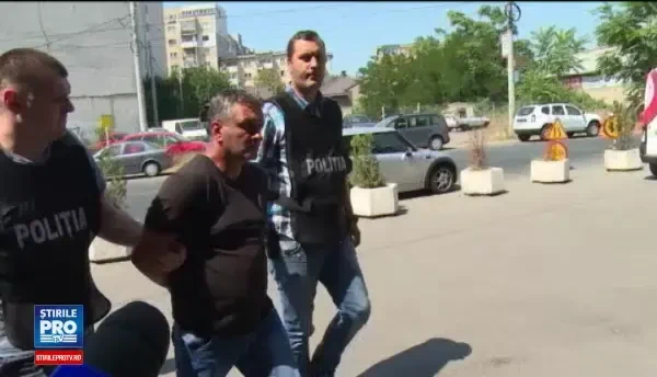 Principalul suspect in cazul femeii ucise langa Ploiesti, retinut. Motivul pentru care a injunghiat-o si i-a abandonat trupul