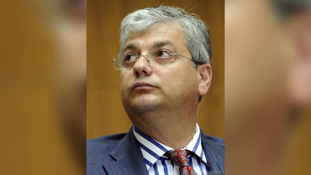 Metoda prin care un fost sef de la Astra Asigurari ar fi primit daune de aproape un miliard de lei cu un incident fictiv