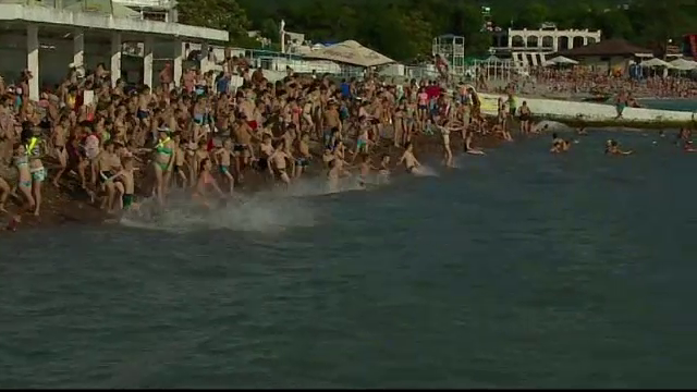Portiunea de litoral in care oamenii nu mai au loc pe nisip. Cu ce viteza se circula ca sa ajungi aici
