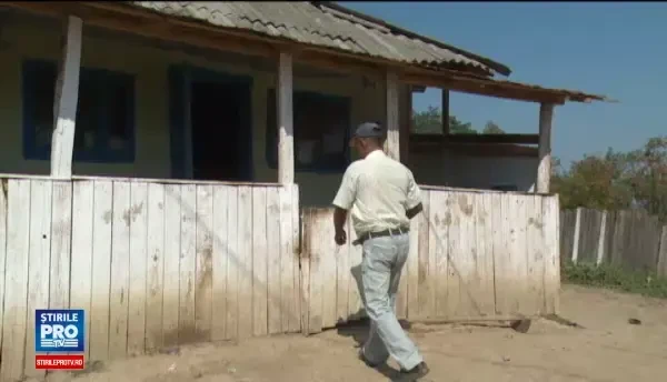 Patru copii din Vaslui pot doar sa viseze la vacanta. Drama unei familii care nu are cu ce sa isi imbrace micutii