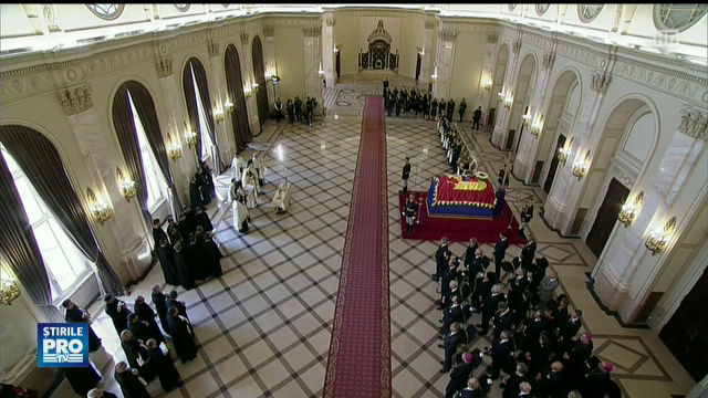 FUNERALIILE REGINEI ANA