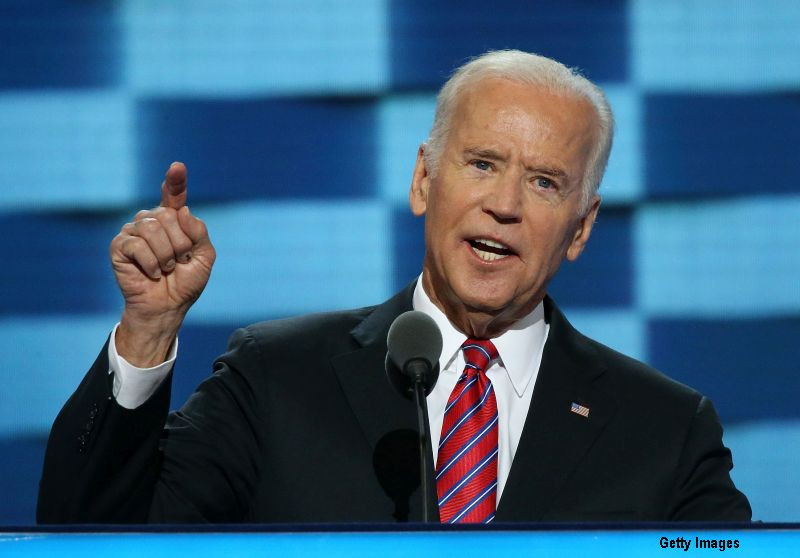 Statele Unite cer Ucrainei sa nu escaladeze conflictul cu Rusia. Discutia avuta de Joe Biden cu Petro Porosenko