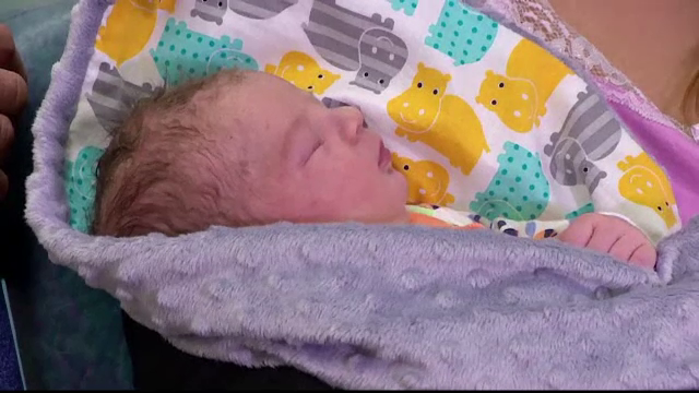 A plecat spre spitalul unde urma sa nasca, dar nu a mai rezistat pana acolo. Peripetiile prin care a trecut femeia