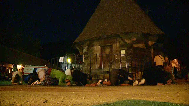 credinciosi la manastirea Nicula