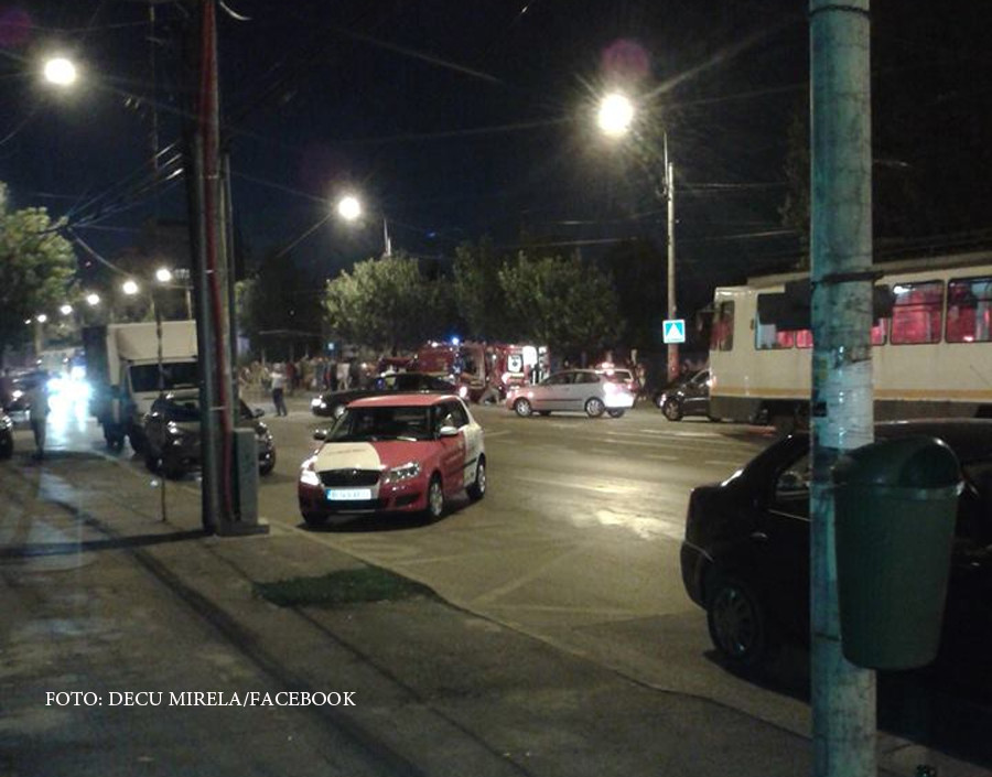 Accident grav de circulatie in nordul Capitalei. Doi oameni au murit in ceea ce martorii numesc "carnagiu"